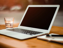 沒人有義務(wù)透過你的外表看你的內(nèi)涵